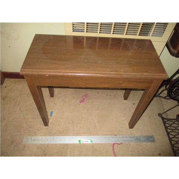 26" Piano Bench with Song Books