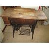 Image 1 : Antique Singer Sewing Machine Stand