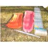 Image 1 : Toboggan w/ (2) Plastic Sleds