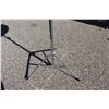 Image 3 : ** Cymbal with Stand - 15 1/2" Diameter