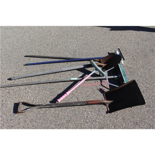 ** (4) Garden Tools