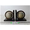 Image 1 : Brown Globe Bookends