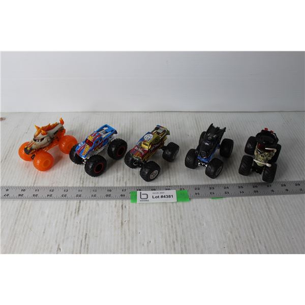 (5) Toy Monster Trucks