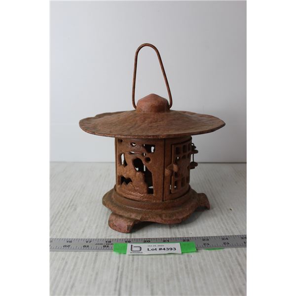 Cast Iron Yard Light