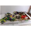 Image 1 : New Orleans Mardi Gras Assortment - Necklaces,