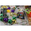 Image 5 : New Orleans Mardi Gras Assortment - Necklaces,