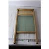 Image 1 : Glass Washboard