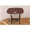 Image 1 : *Small Table (24"w x 16"dx 26"t)