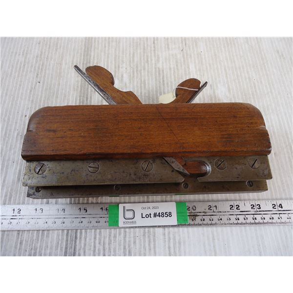 (1) Double Plow Plane