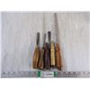 Image 1 : Assorted Wood Chisels-one is incomplete