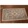 Image 1 : Small Rug (23" x 37")