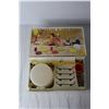 Image 7 : (2) Vintage Kids Mini Tupperware Sets