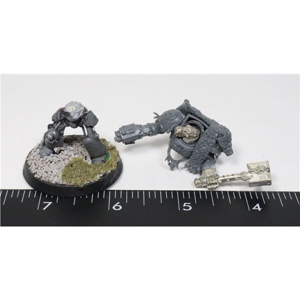 #201 WARHAMMER 40K PAINTED SPACE MARINE FIGURE