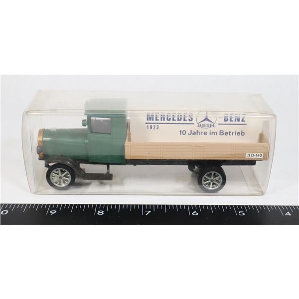Mercedes-Benz L 406 - 1/50 Cursor Modell (Gebraucht) in Wohlen AG für Mercedes-Benz L 406 - 1/50 Cursor Modell (Gebraucht) in Wohlen AG für