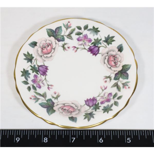 #678 FLORAL PATTERN FINE BONE CHINA ENGLISH MADE