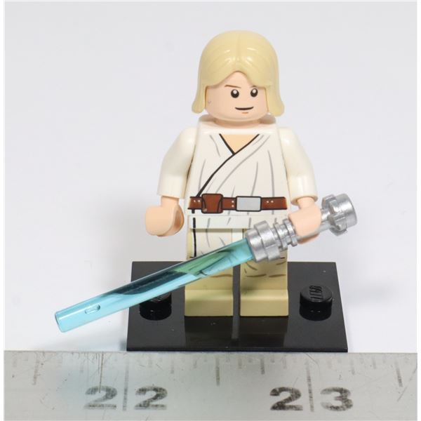 LEGO MINIFIGURE STAR WARS LUKE SKYWALKER