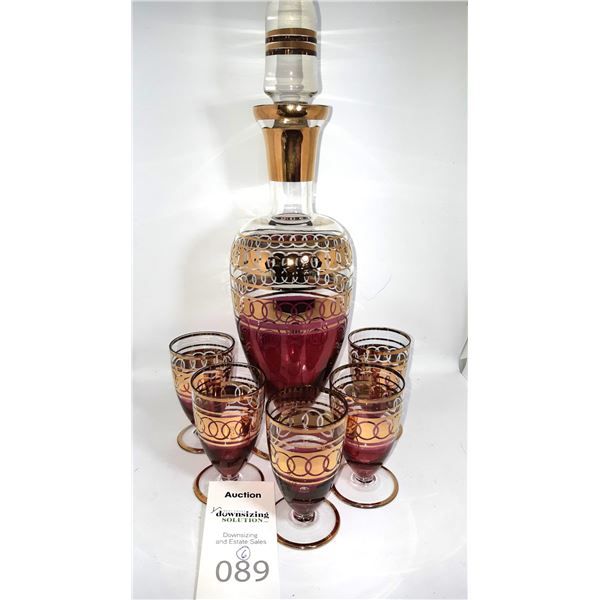 Amber & Gold Decanter & Glasses Cat A