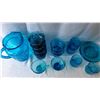 Image 2 : Blue Glass Serving Cat A