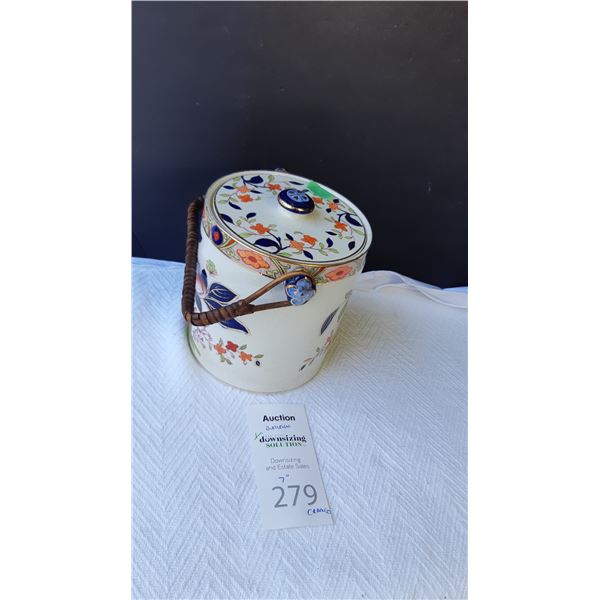 Burleigh Buscuit Barrel Cat A