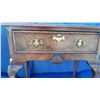Image 2 : Antique Side Table Cat C