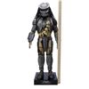 Image 7 : Lot #18: AVP: ALIEN VS. PREDATOR (2004) - Scar (Ian Whyte) Model Miniature