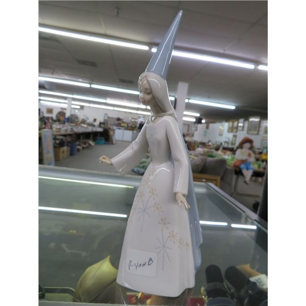 Lladro Fairy Girl