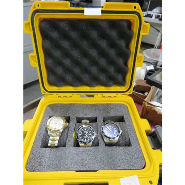 Invicta Man's 3 Watch Set w/Case