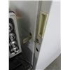 Image 2 : Kenmore White Upright Freezer