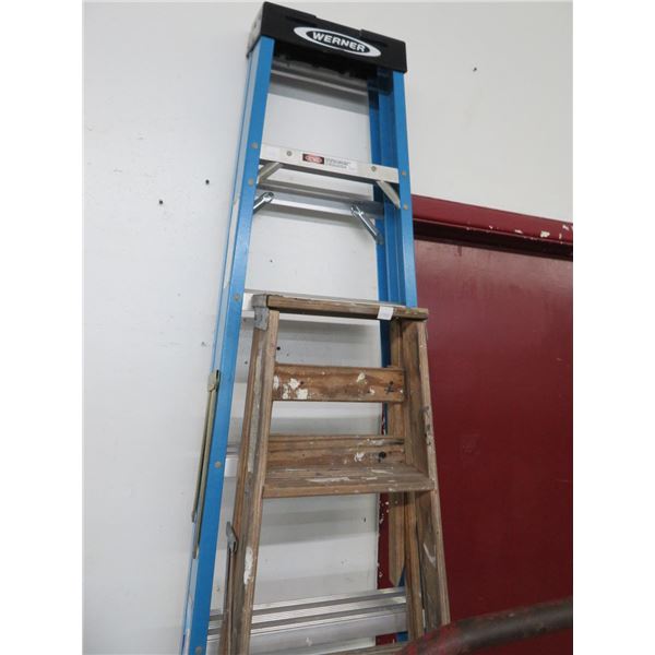 Werner FG 8' Stepladder, Wood 6' Stepladder