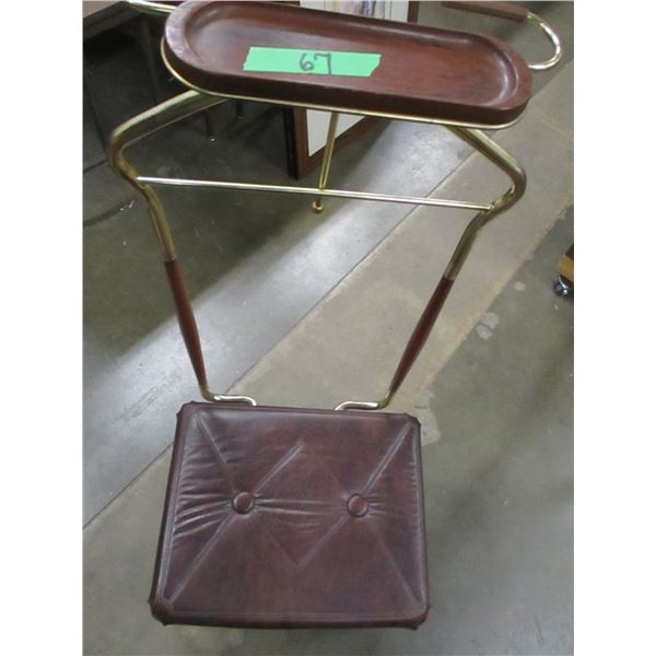 ESTATE:  VALET CHAIR