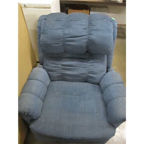 ESTATE:  RECLINING CHAIR