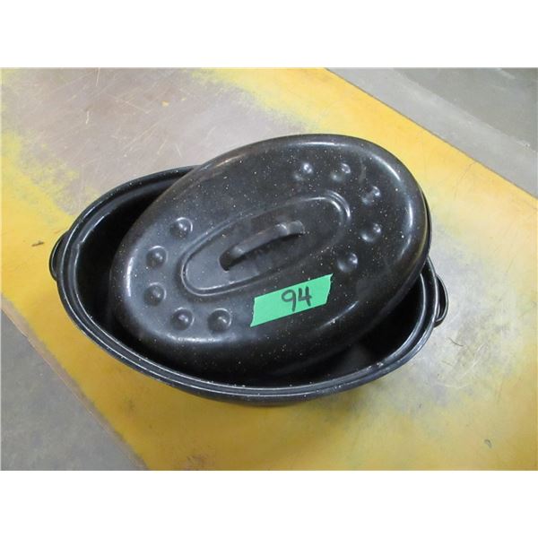 ESTATE:  ROASTER C/W LID