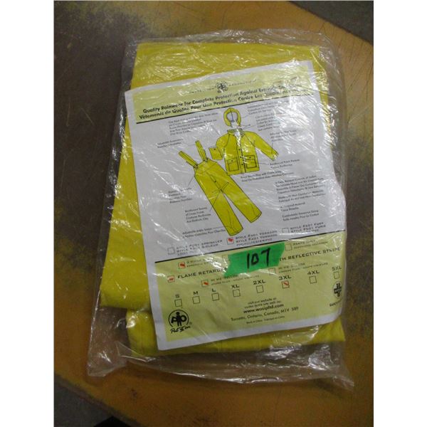 ESTATE:  NEW FIRE RETARDANT PANTS & JACKET (SIZE 3XL)