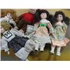 Image 1 : ESTATE:  4 DOLLS & 1 MONKEY