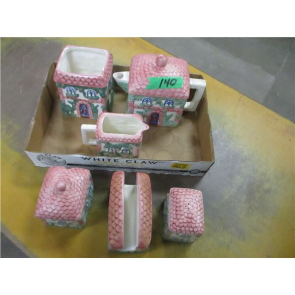 ESTATE:  SET OF KOTTAGEWARE