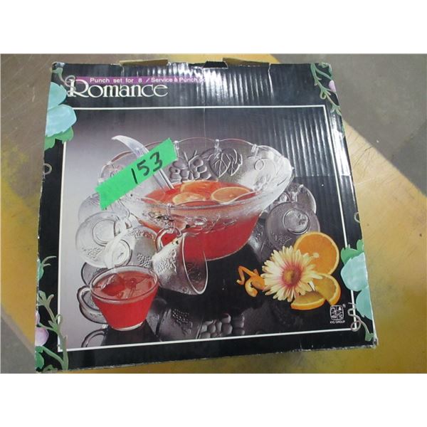 ESTATE:  PUNCH BOWL SET