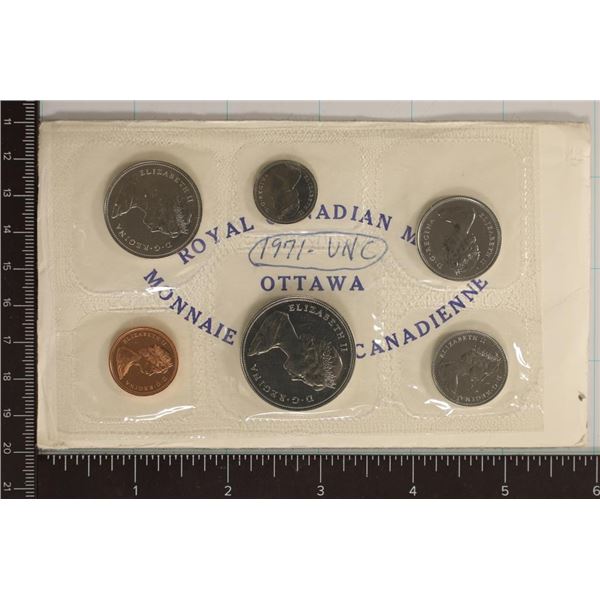 1971 CANADA UNC SET WITH ENVELOPE