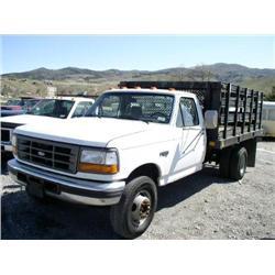 1995 FORD F450 TRUCK WHITE A/C CRUISE TILT