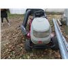 Image 2 : White 17HP Hydrostatic Riding Mower with 42'' Mower