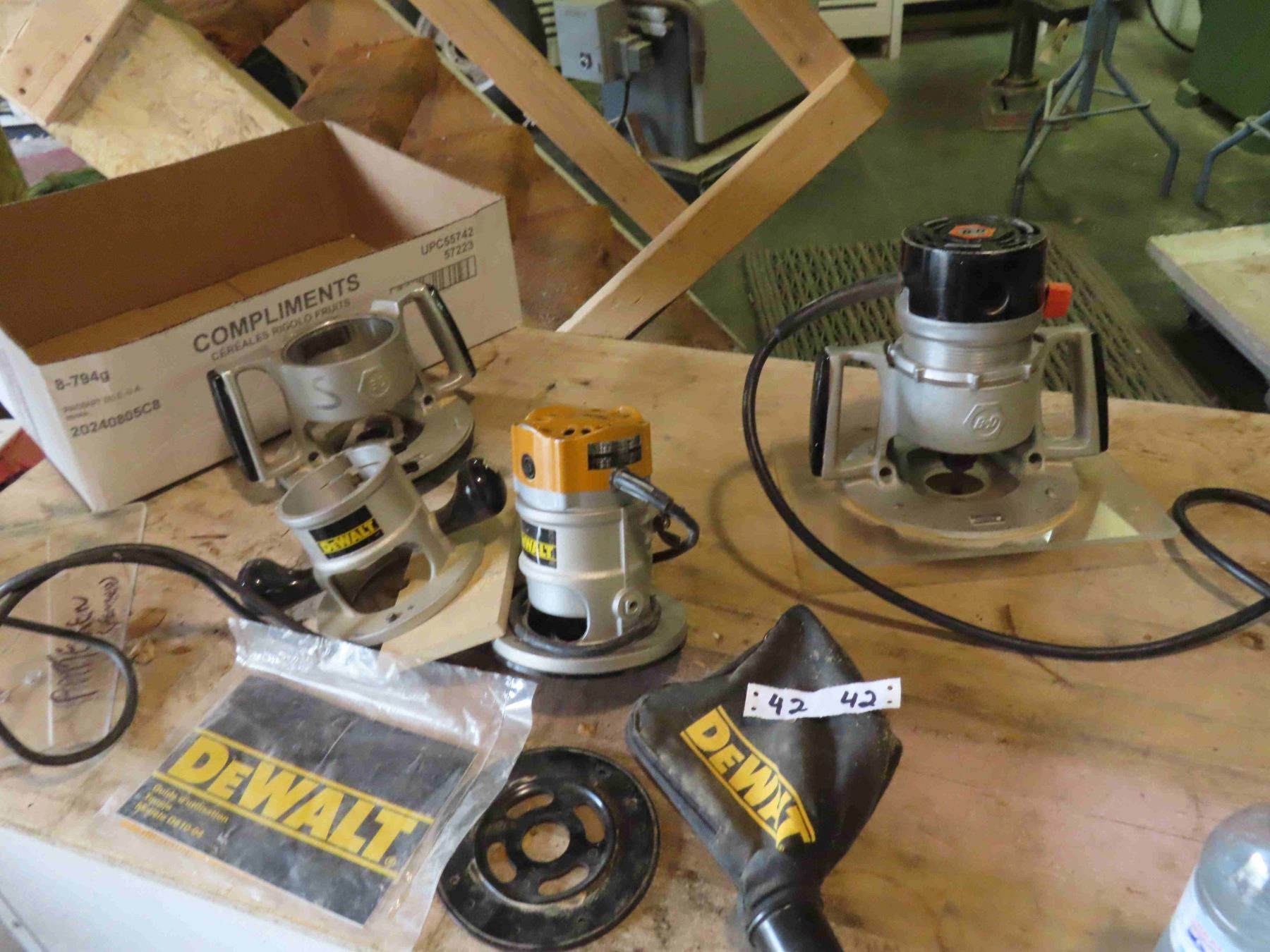 DeWalt Router , Black and Decker Router , Guides
