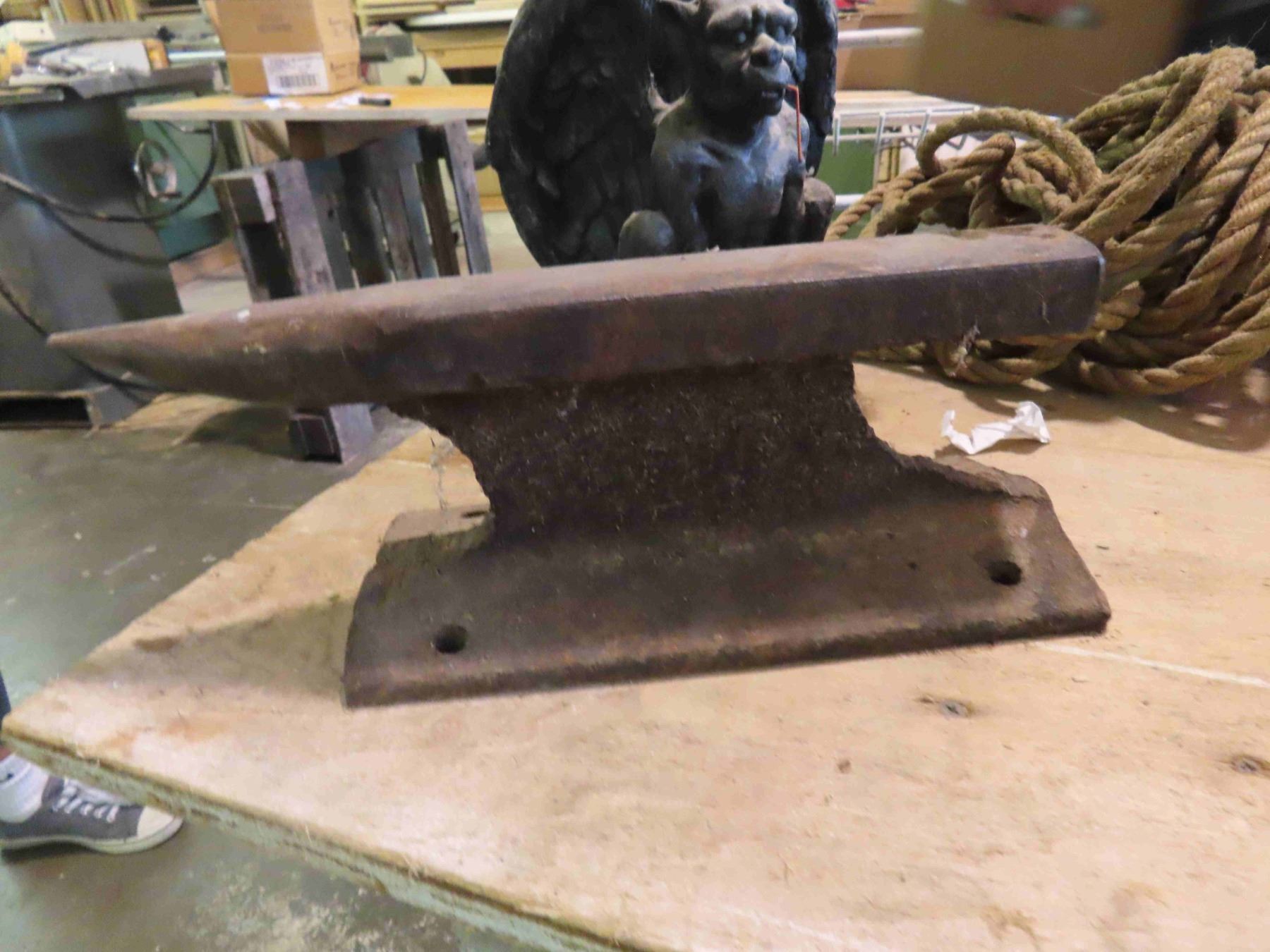 Anvil On Rope Rope , Railroad Iron Anvil , Gargoyle Yard Display
