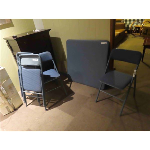 Folding Leg Card Table 34'' x 34'' , 4 Folding Chairs