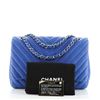Image 1 : Chanel Classic Single Flap Bag Chevron Lambskin Jumbo