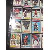 Image 2 : LOT OF VINTAGE NHL CARDS