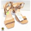 Image 1 : A PAIR OF SIZE 7.5 WOMENS BEIGE ANKLE