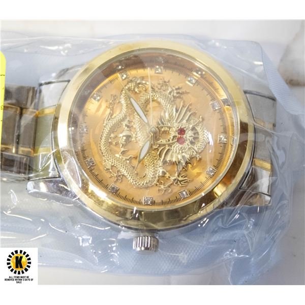 WATCH WITH 3D DRAGON NEW