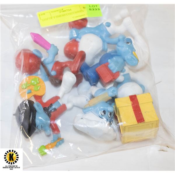 LOT OF 6 SMURFS FIGURINES