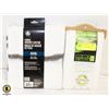 Image 1 : NEW IN PKG ECO FRIENDLY HVY SHOWER CURTAIN LINER