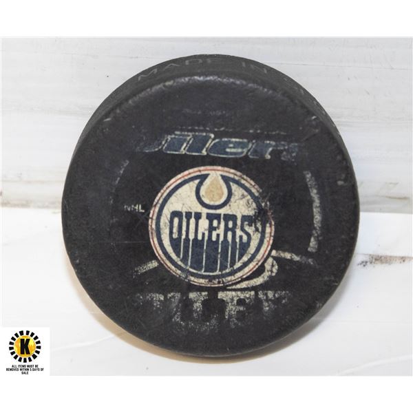 EDMONTON OILERS GAME USED PUCK LEN LUNDE