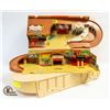 Image 1 : HOT WHEELS STO N GO CITY AND SERVICE PLAYSETS